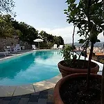 Le Relais Hotel 3*
