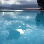 Le Relais Hotel