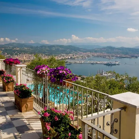 Le Ville Relais La Spezia