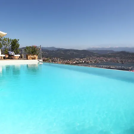 Le Relais Szálloda 3*