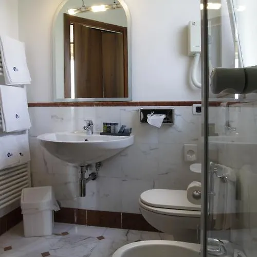 Le Relais 3* Ла-Спеція